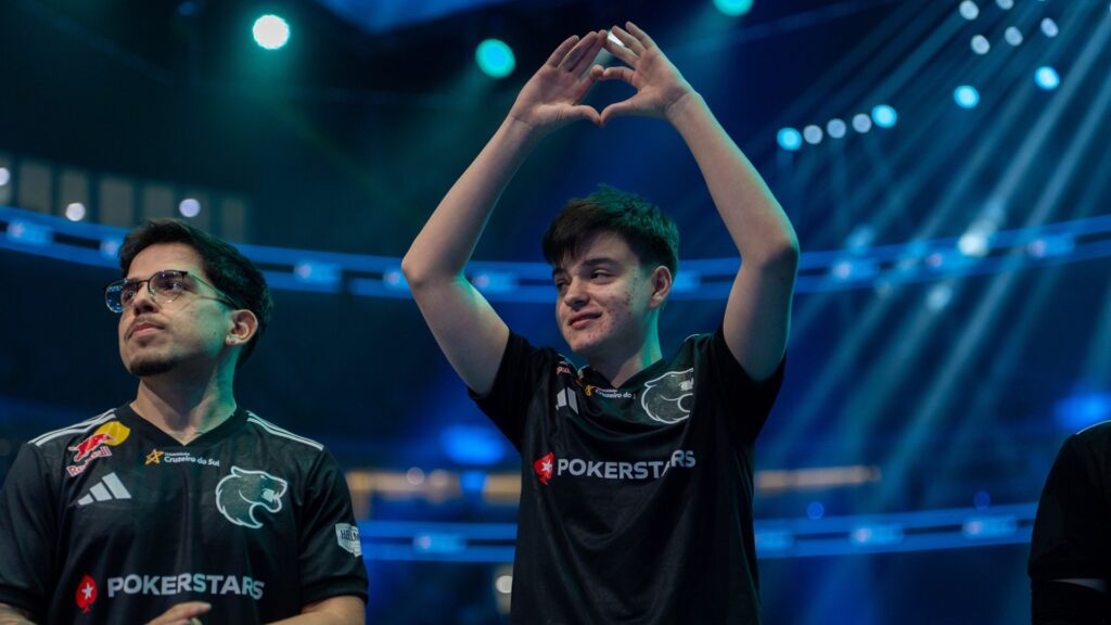 Данил molodoy Голубенко. Фото: photos.pglesports.com