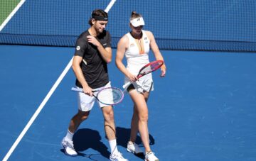 Рыбакина завершила выступление в миксте на US Open