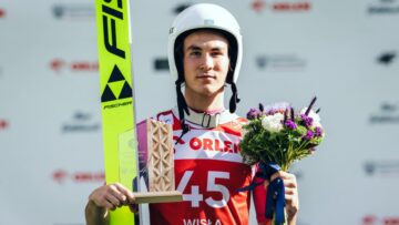 Казахстанский прыгун завоевал бронзу на FIS-старте в Словении