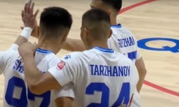 «Караганда» вновь разгромила «Астану» в 16-м туре чемпионата Казахстана по футзалу