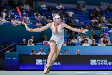 Рыбакина вышла в полуфинал престижного турнира в Китае