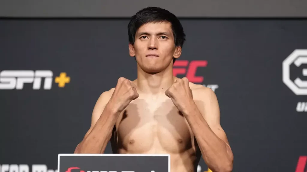 Иллюстрация — Казахстанский боец не уложился в вес перед турниром UFC 321 в Абу-Даби