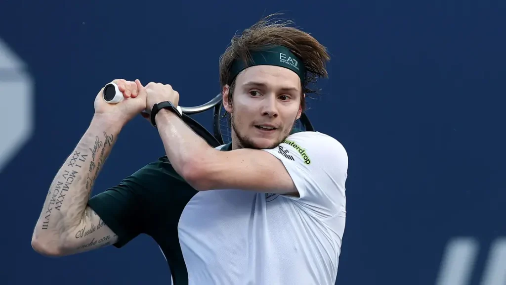 Иллюстрация — Казахстанский теннисист прокомментировал инцидент после матча с австралийцем на турнире в Париже