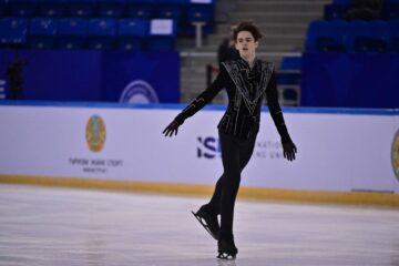 Лучший казахстанский фигурист шестой после короткой программы в финале серии Гран-при в Японии
