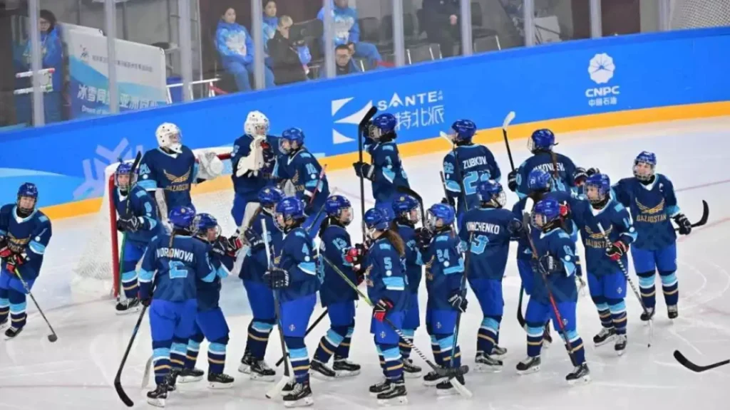 Иллюстрация — Состав женской сборной Казахстана готовится к чемпионату Азии по хоккею