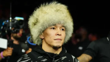 Казахстанские файтеры успешно прошли взвешивание перед историческим турниром UFC в Катаре