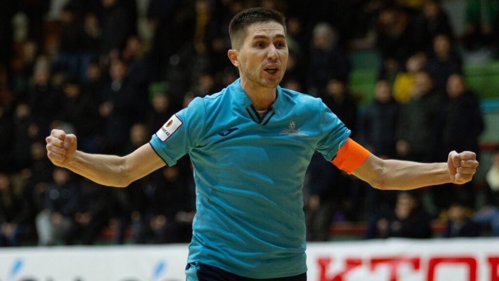 Иллюстрация — «Астана» громит «Байтерек» в матче чемпионата Казахстана