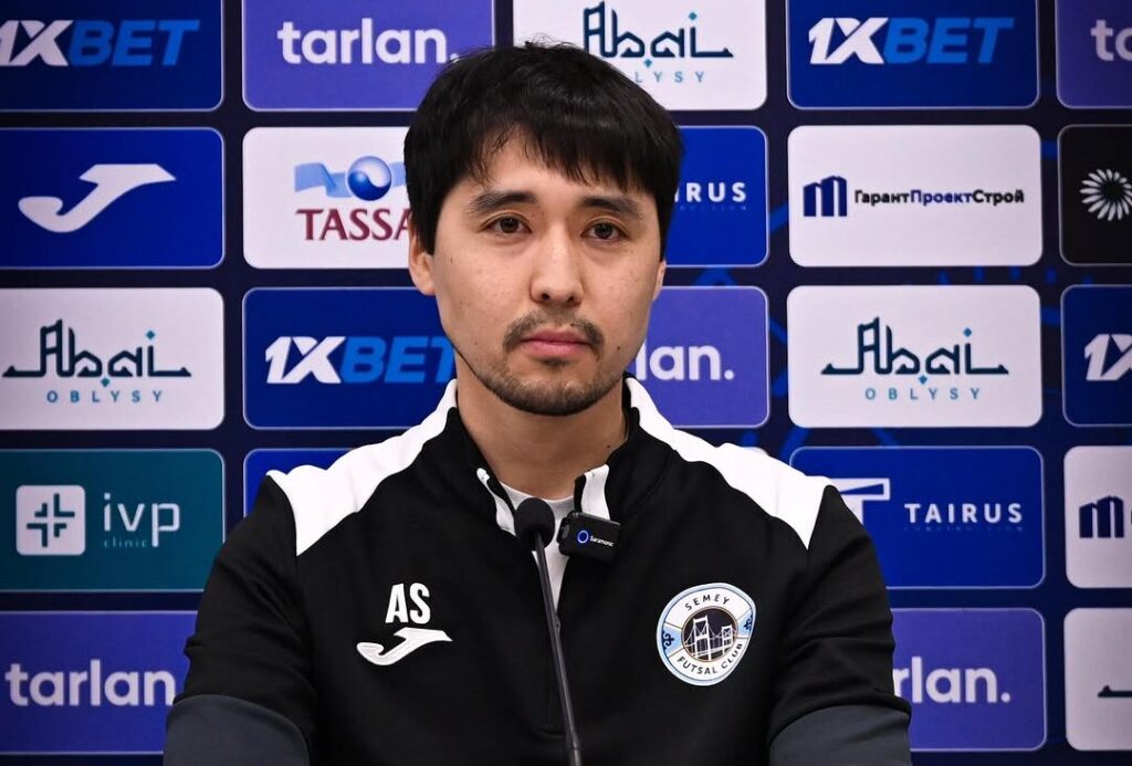 Иллюстрация — Главный тренер «Семея» разобрал драму с «Пьястом»: молодая команда ещё учится побеждать