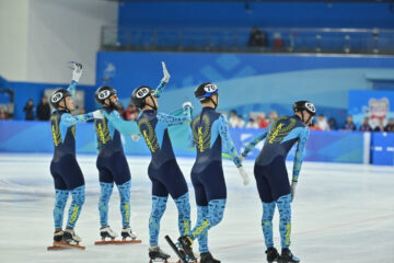 Казахстанская сборная отправляется на четвертый этап Мирового тура по шорт-треку в Дордрехт