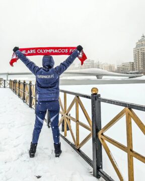 «Олимпиакос» прибыл в Астану на матч Лиги чемпионов против «Кайрата»