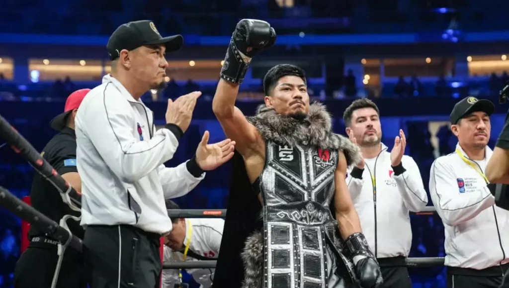 Иллюстрация — Казахстанский боксер сразится в финальном отборочном бою за пояс IBF