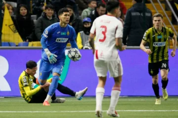 Болельщики гневно отреагировали на слова главного тренера «Кайрата» после поражения от «Олимпиакоса»