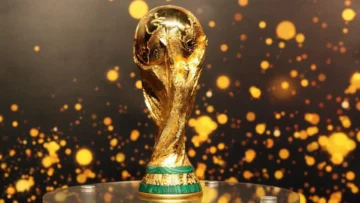 Легендарный кубок чемпионата мира FIFA прибудет в Алматы