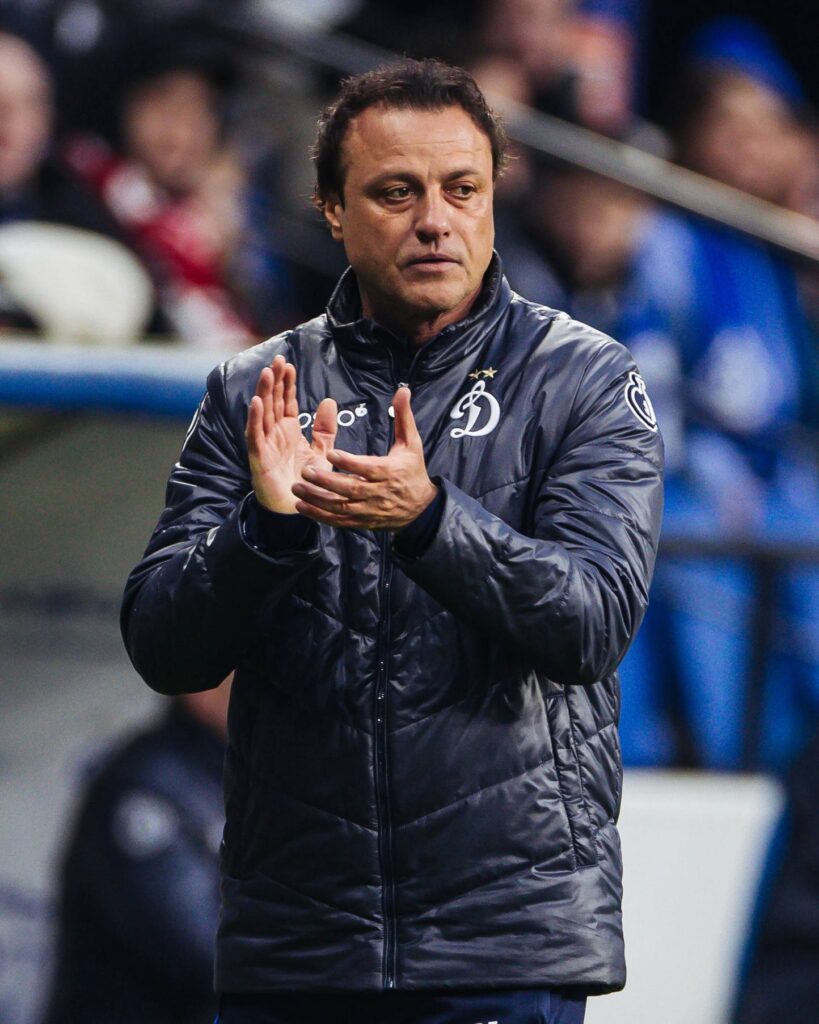 Иллюстрация — В клубе полузащитника сборной Казахстана назначили главного тренера