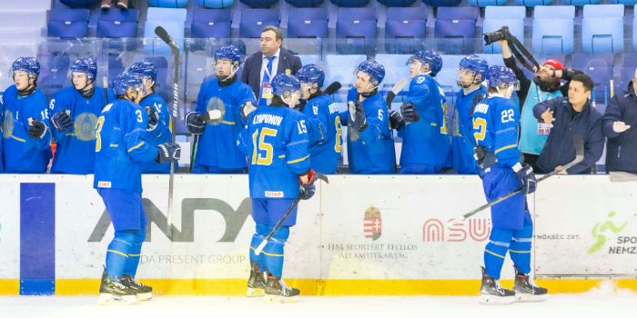 Иллюстрация — Казахстанцы поборются за путевку в элитный дивизион на молодежном чемпионате мира