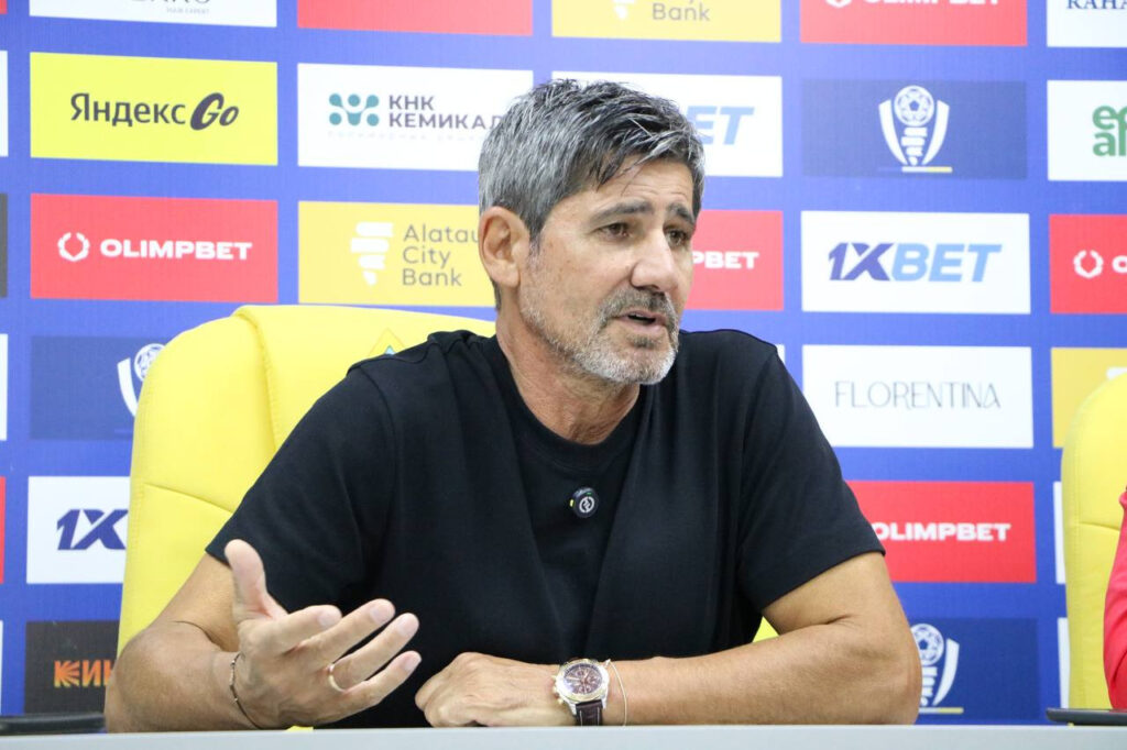 Иллюстрация — Болгарский тренер продолжит карьеру в Казахстане с «Окжетпесом»