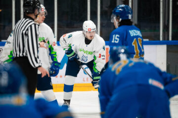 Сборная Казахстана одержала первую победу на молодежном чемпионате мира