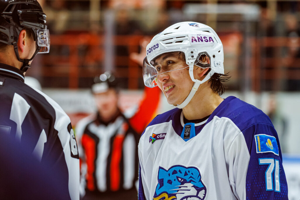 Иллюстрация — КХЛ анонсировала матчи «Барыса» в Китае