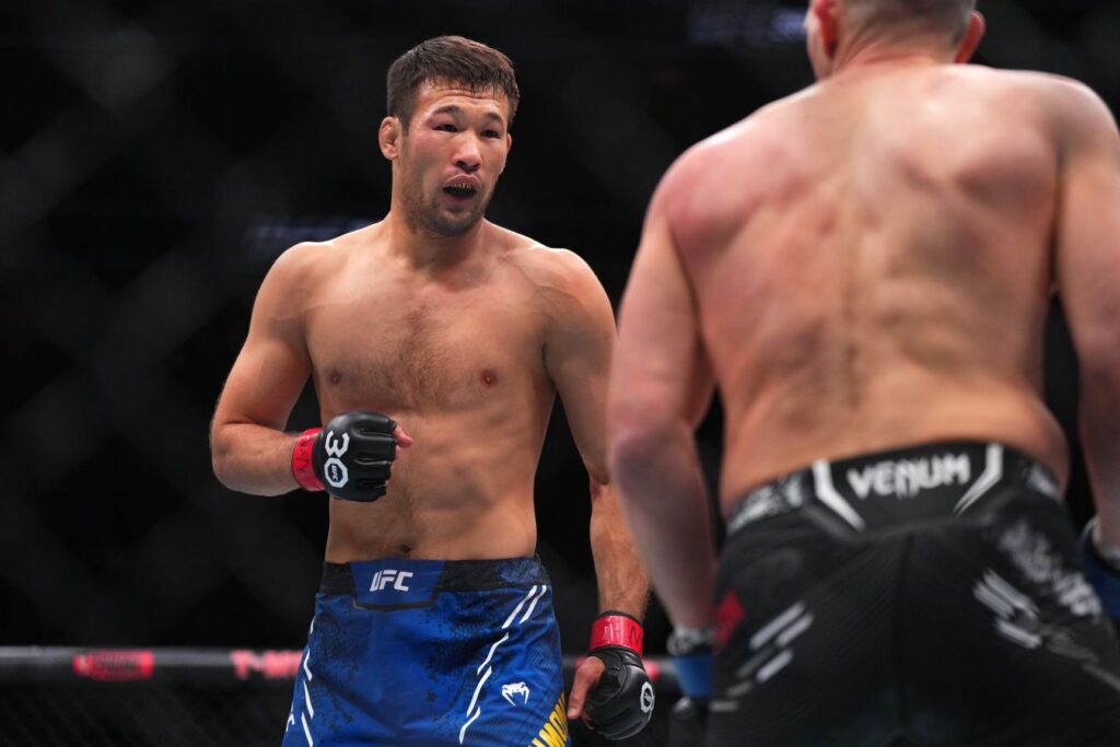 Чемпион UFC выразил надежду на возвращение  казахстанского бойца в октагон