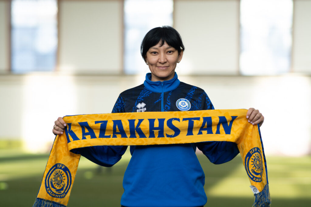 Иллюстрация — Женская сборная Казахстана по футболу получила нового главного тренера