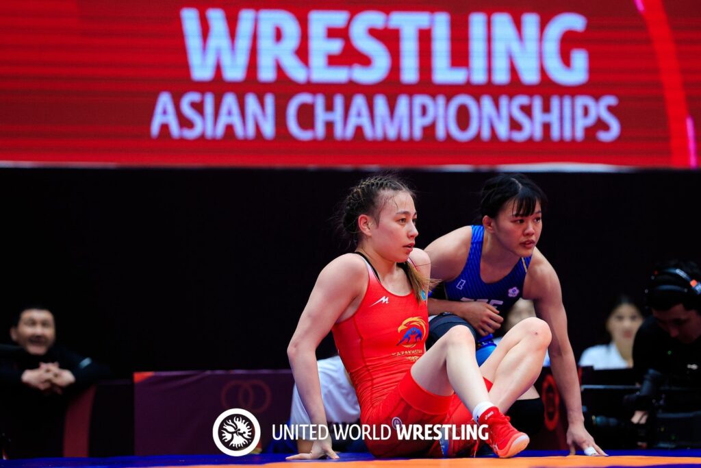 Иллюстрация — Казахстанские борчихи поборются за бронзу на чемпионате Азии