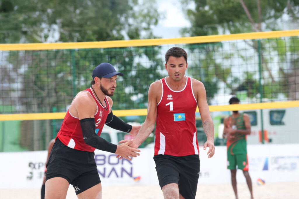 Казахстанские пляжники без поражений вышли в плей-офф Азиатских игр